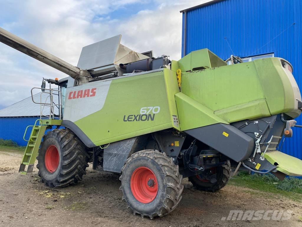 CLAAS Lexion 670 Skurtreskere