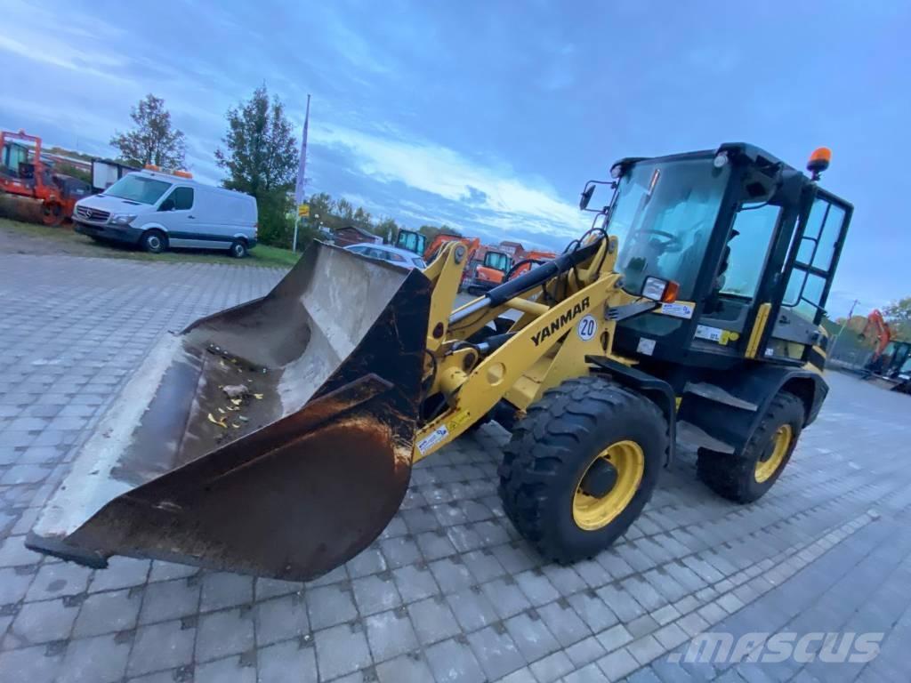 Yanmar V 100 Hjullastere