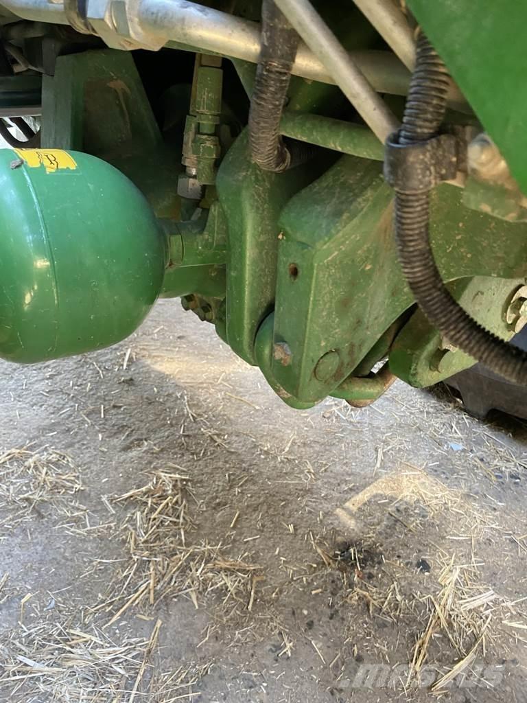 John Deere 6155R Traktorer