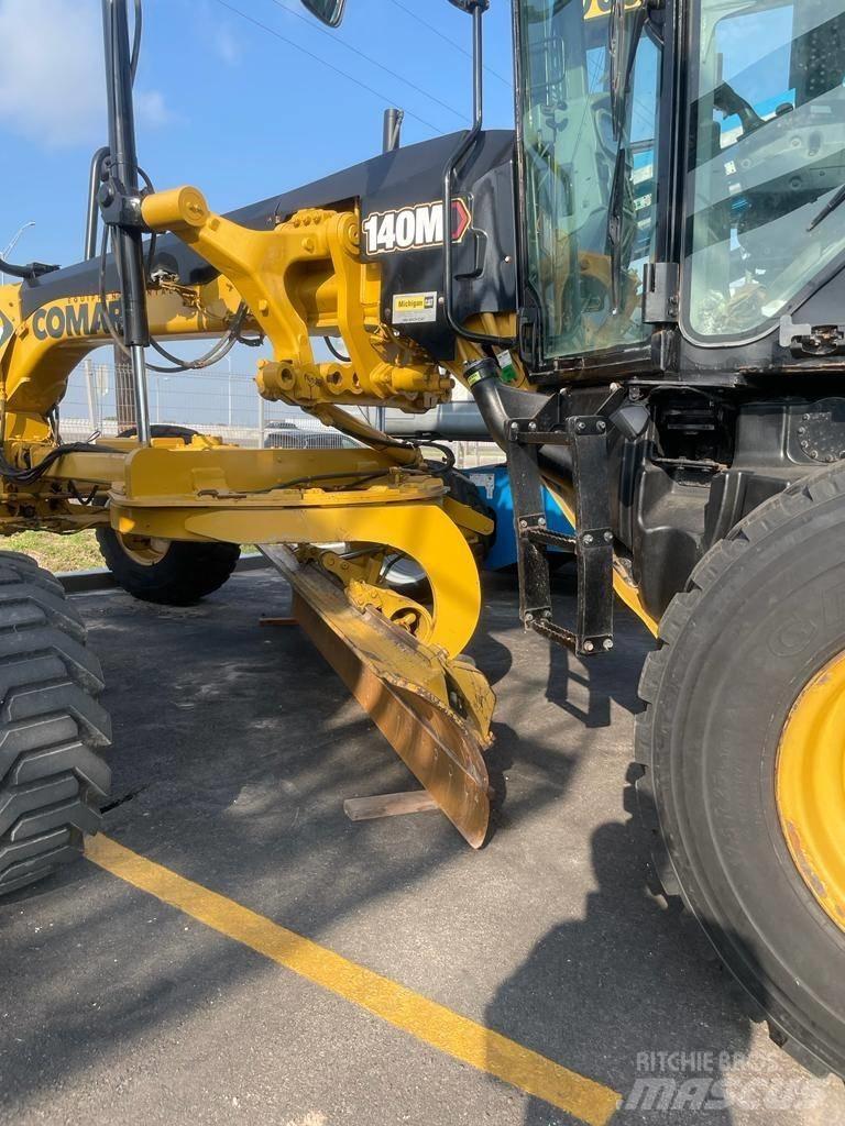 CAT 140 M Veihøvler