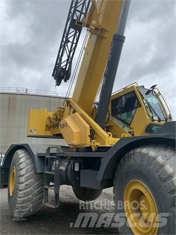 Grove RT765E-2 Røff terreng kraner