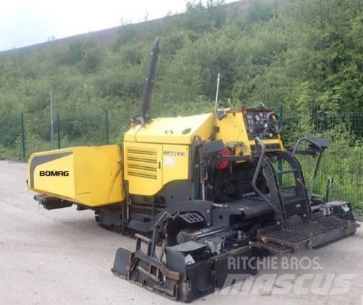 Bomag BF 223 C Asfaltutleggere