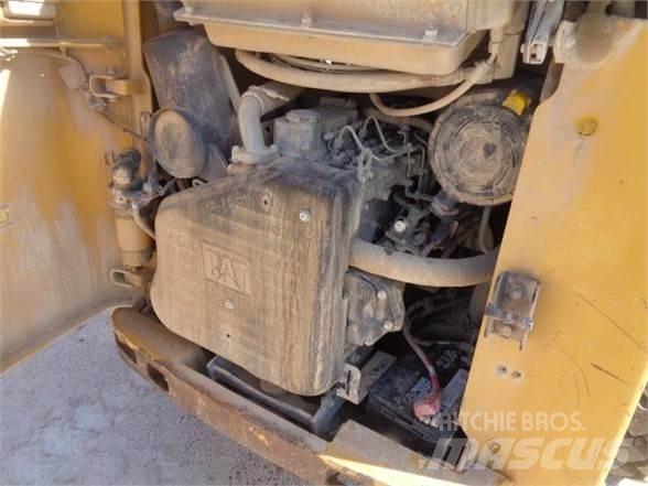 CAT 252B3 Kompaktlastere