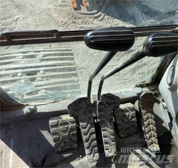 CAT 330DL Beltegraver