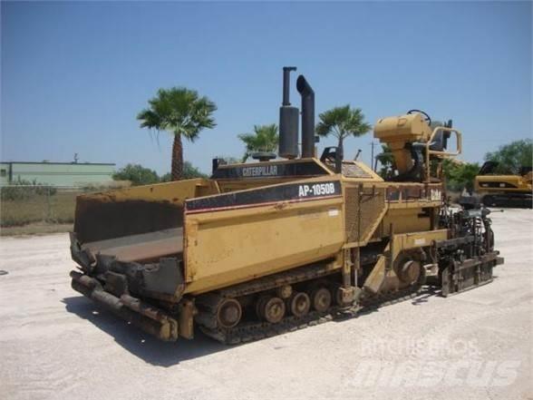 CAT AP-1050B Asfaltutleggere