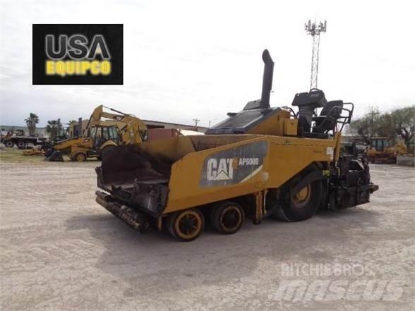 CAT AP-600D Asfaltutleggere
