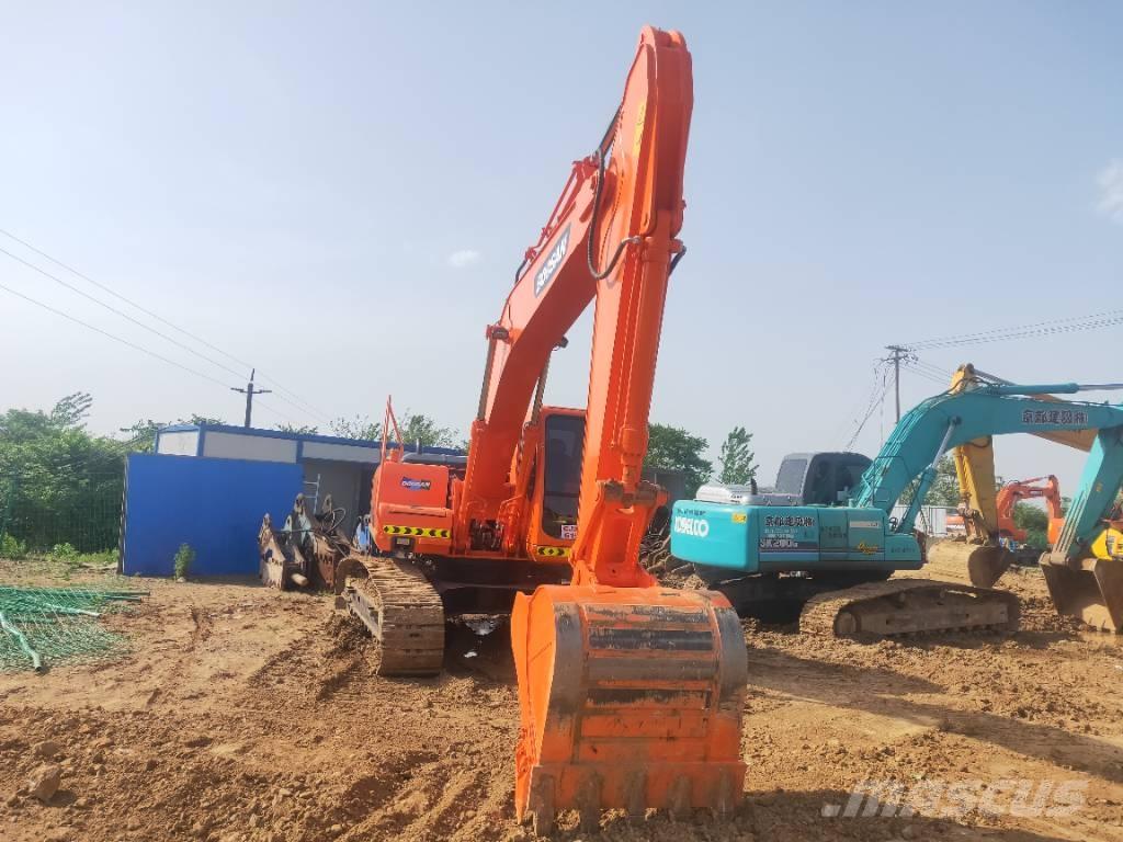 Doosan DH220LC-7 Beltegraver