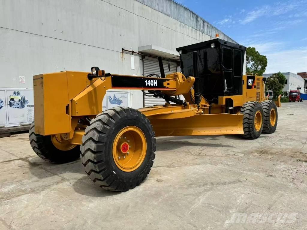 CAT 140H Veihøvler