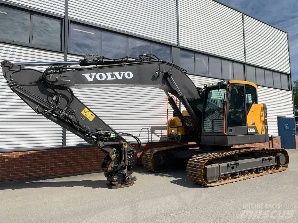 Volvo ECR235EL Beltegraver