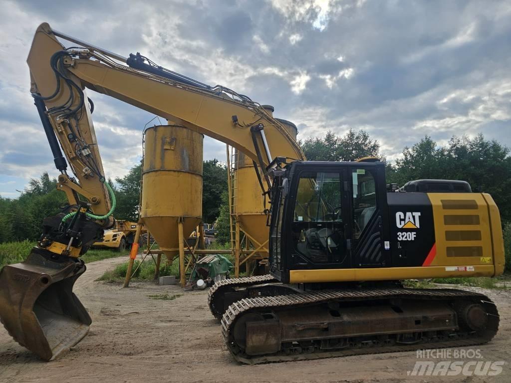 CAT 320FL Beltegraver
