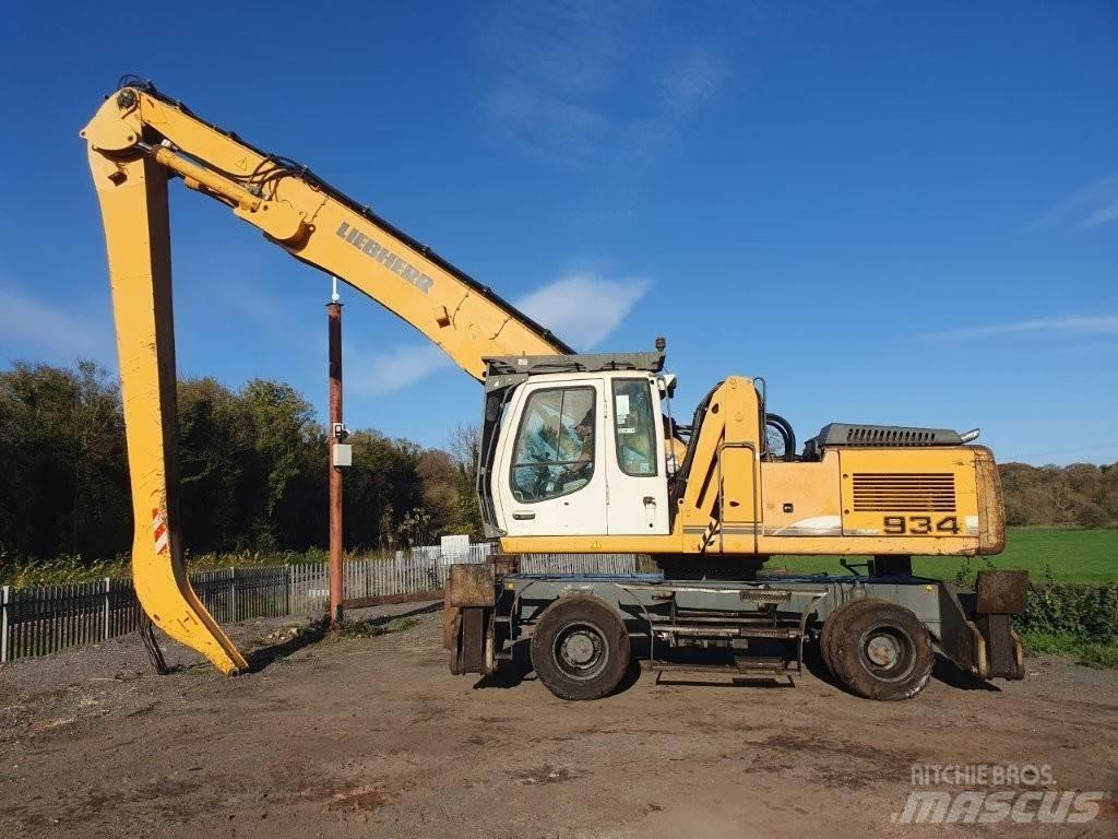 Liebherr A 934 C Gravemaskiner for avfallshåndtering