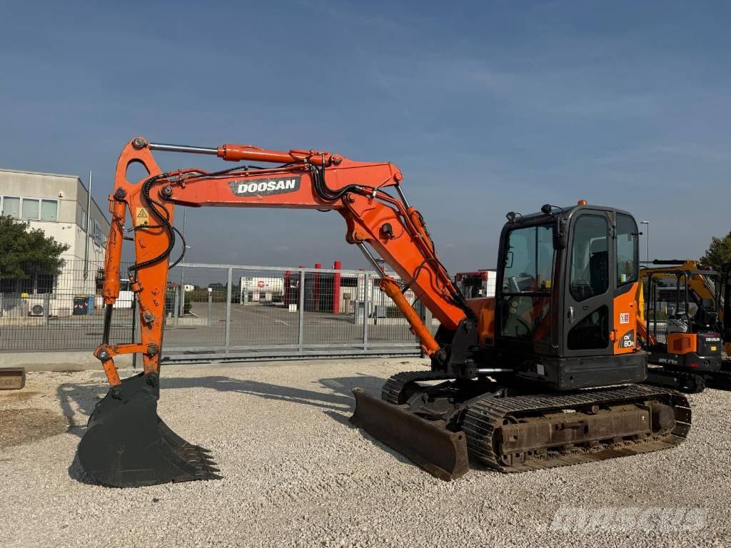 Doosan DX 80 R Midigravere 7 - 12t
