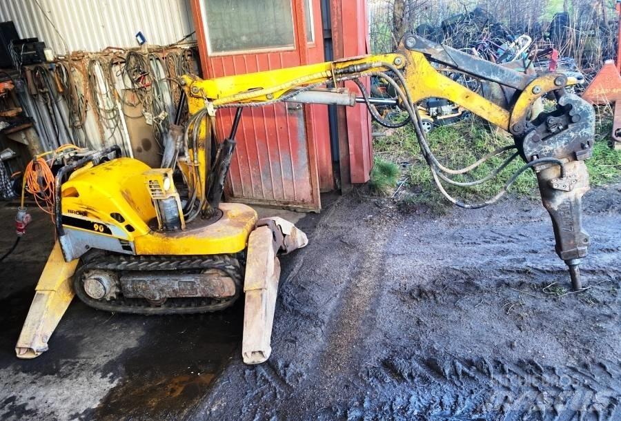 Brokk 90 Gravemaskiner for riving