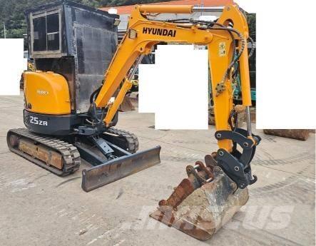 Hyundai Robex 25 Z Minigravere <7t
