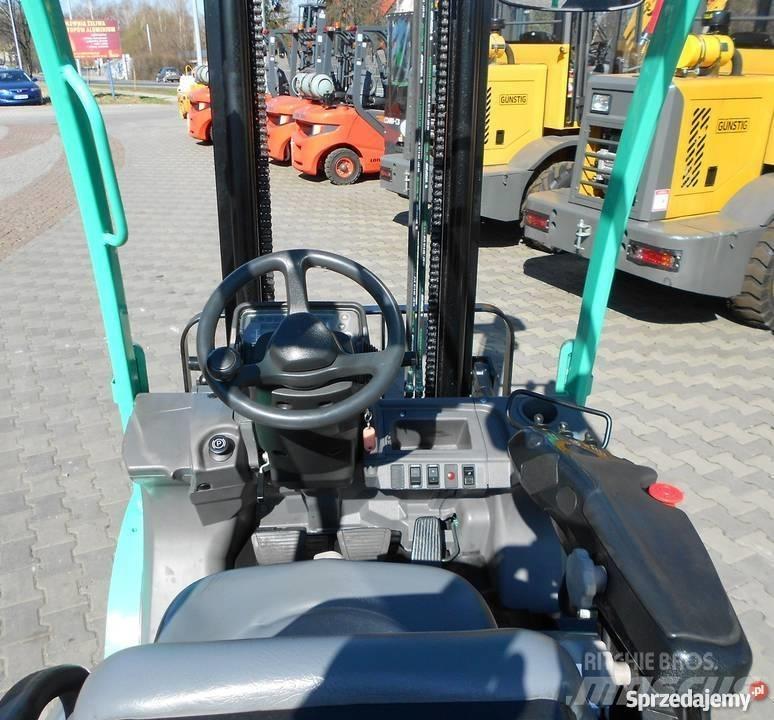 Mitsubishi FG25N Propan trucker