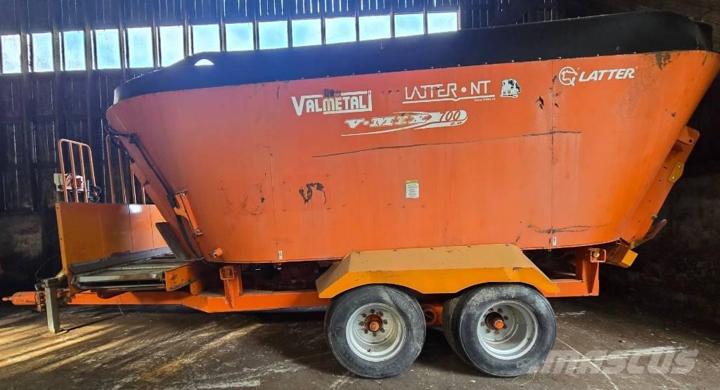 Valmetal V-Mix 700 Blande- og fôringsmaskiner