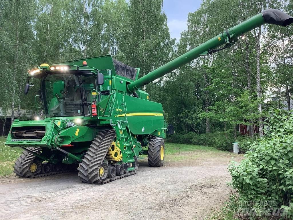 John Deere T 670 Skurtreskere