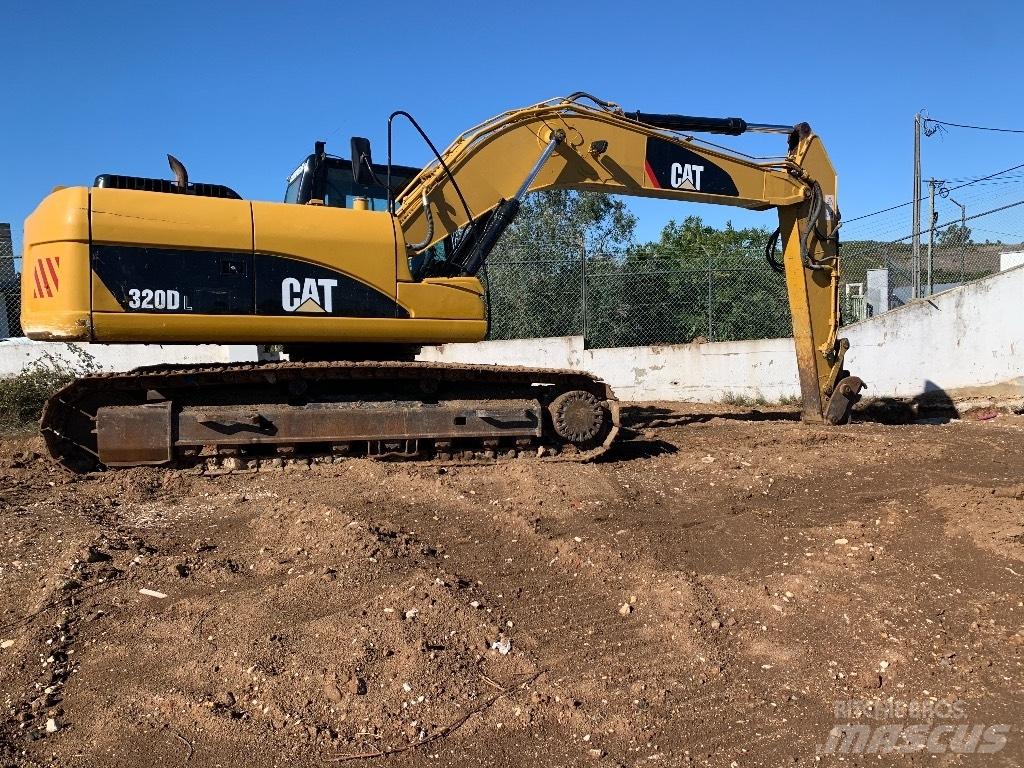 CAT 320 D L Beltegraver