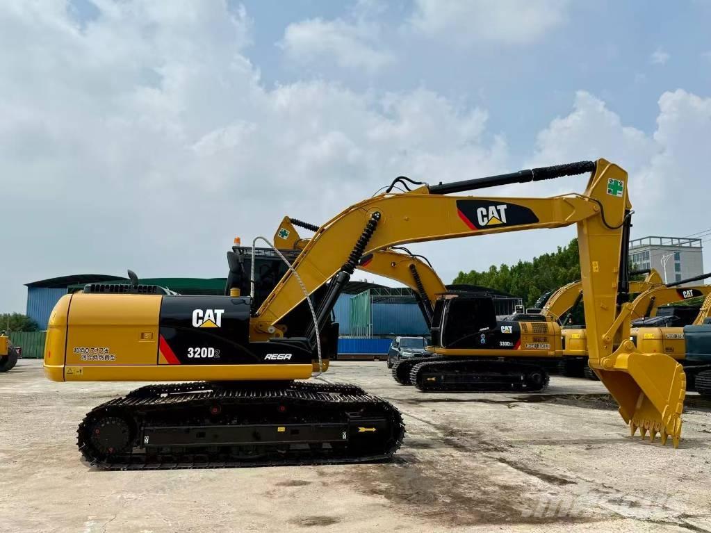 CAT 320 D L Beltegraver