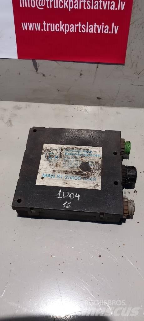 MAN TGA.  81259356849 Lys - Elektronikk