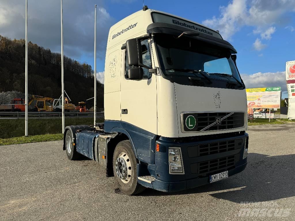 Volvo F 12 Trekkvogner