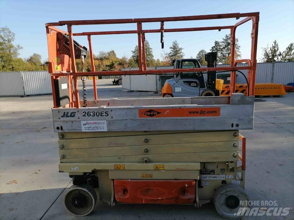 JLG 2630 ES Sakselifter