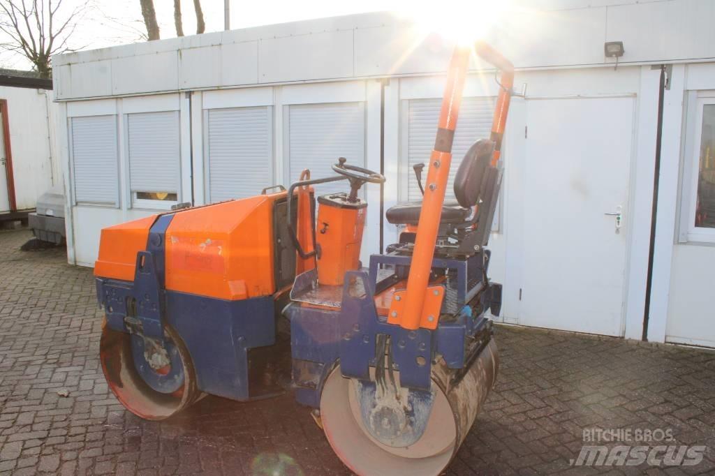 Ammann AV 23 E Tandem Valser