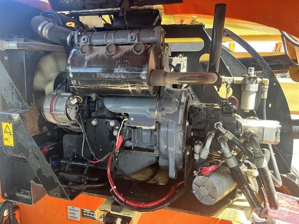 JLG 450 AJ II Leddede bomlifter