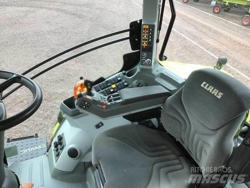 CLAAS AXION 810 Traktorer