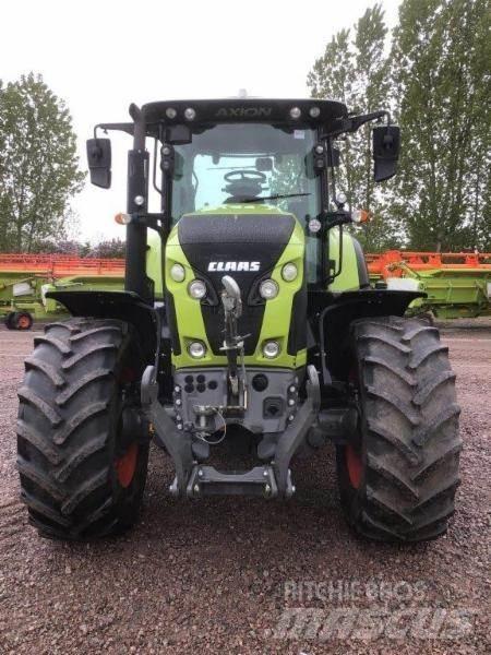 CLAAS AXION 810 Traktorer