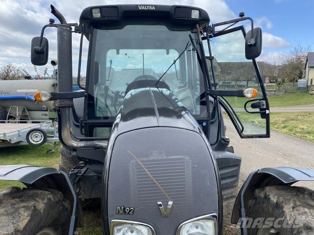 Valtra N92 HITECH Traktorer