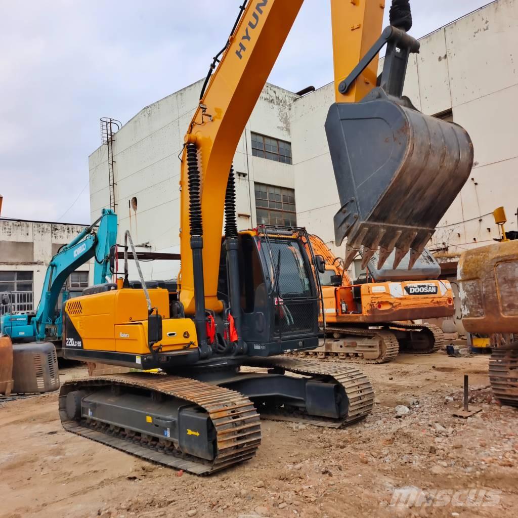 Hyundai 220LC-9T Beltegraver