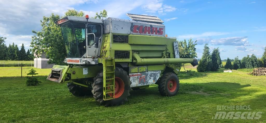 CLAAS Commandor 115 Skurtreskere