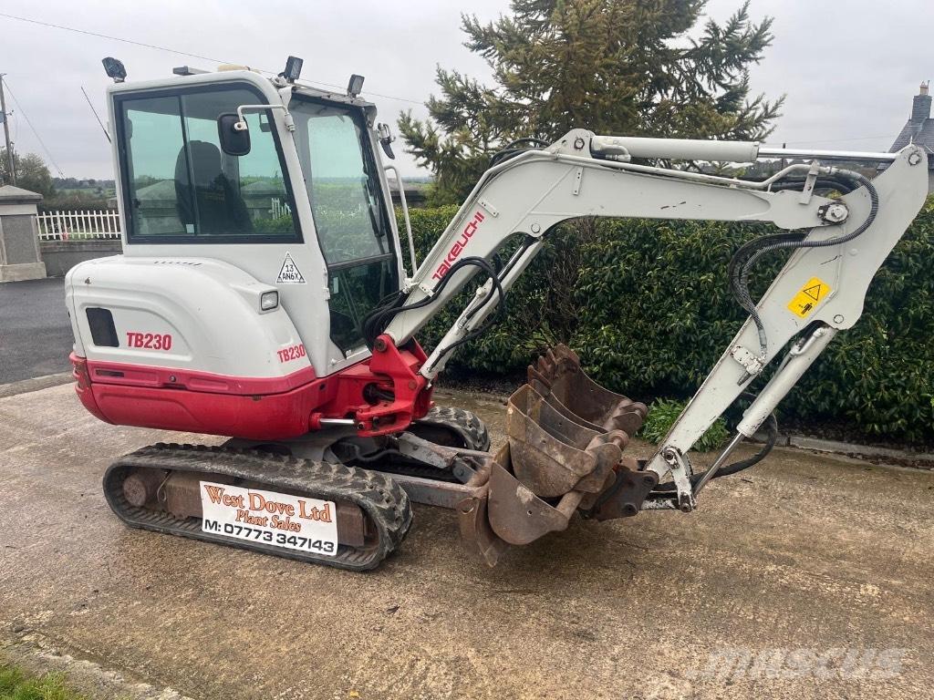 Takeuchi TB 230 Minigravere <7t