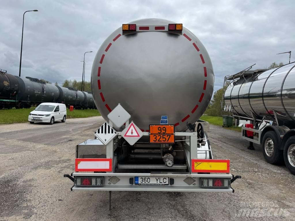 Feldbinder TSA 32.3 Tanktrailere