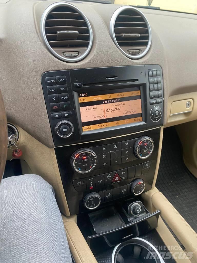 Mercedes-Benz ML 320 Personbiler