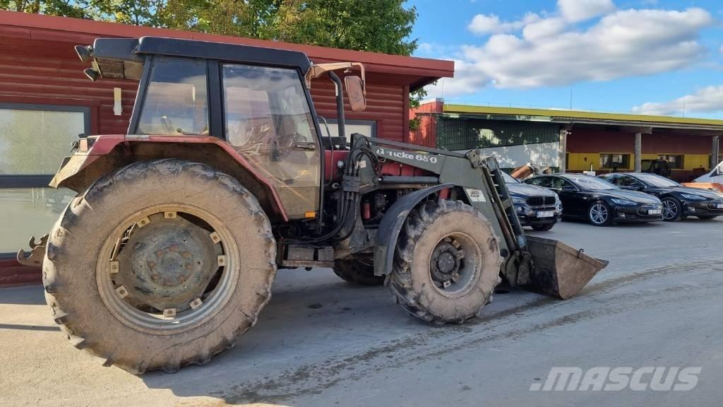 CASE 5130 Traktorer