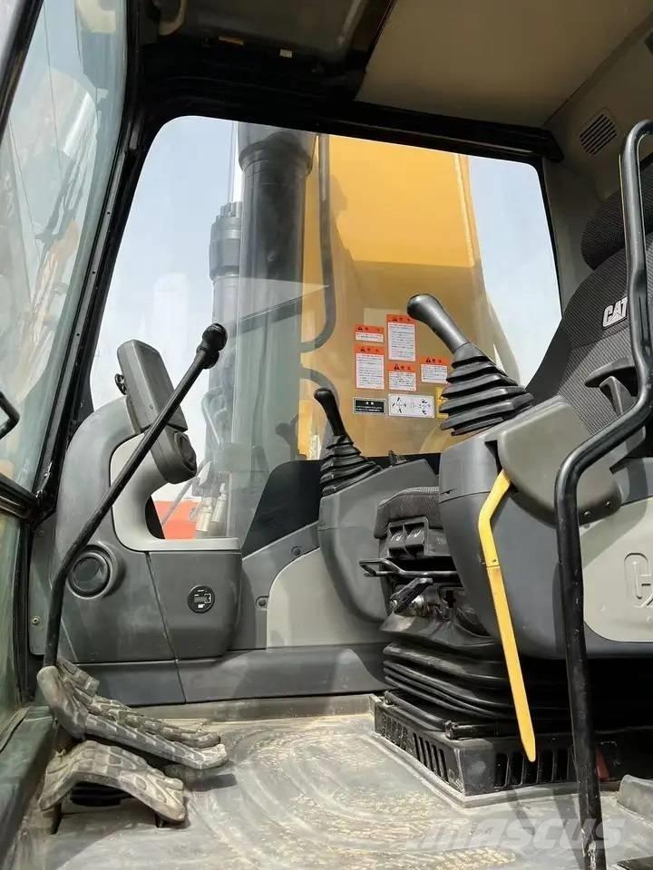 CAT 336D Beltegraver