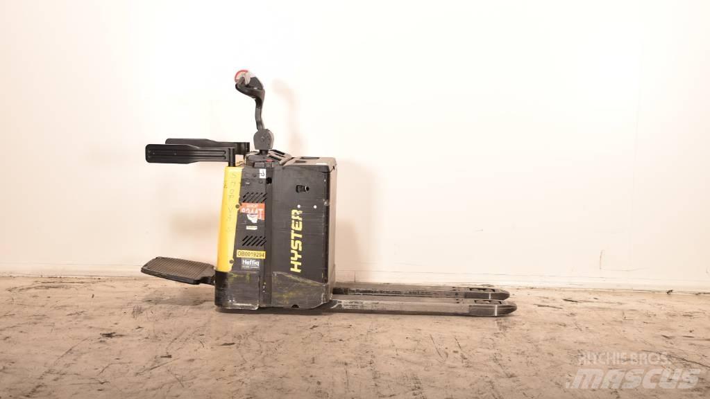 Hyster P 2.0 S Lavtløftende truck med platform