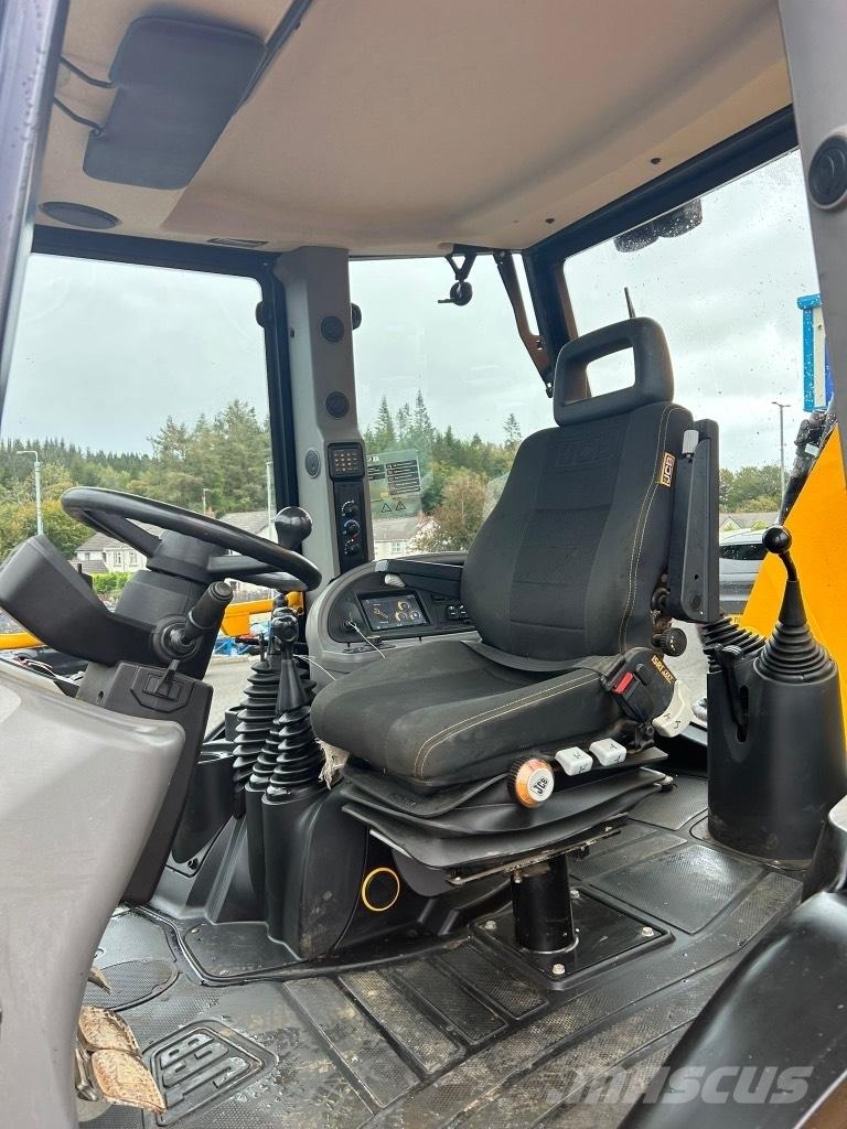 JCB 3CX 81kW / 108 BHP Traktorgravere