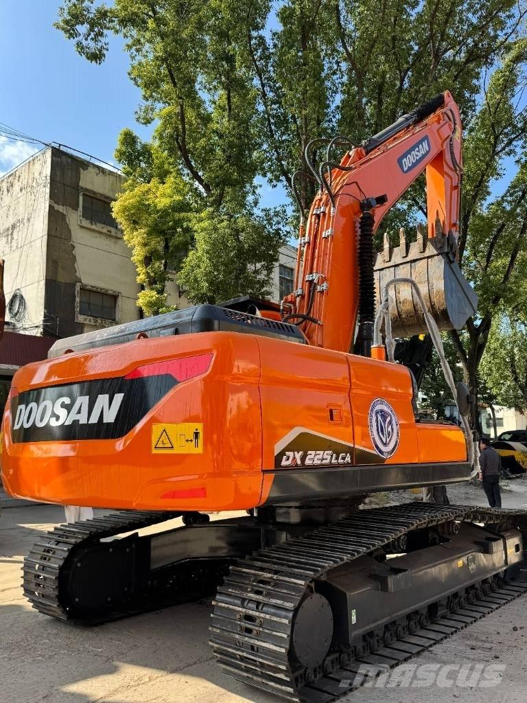 Doosan DX 225 Beltegraver