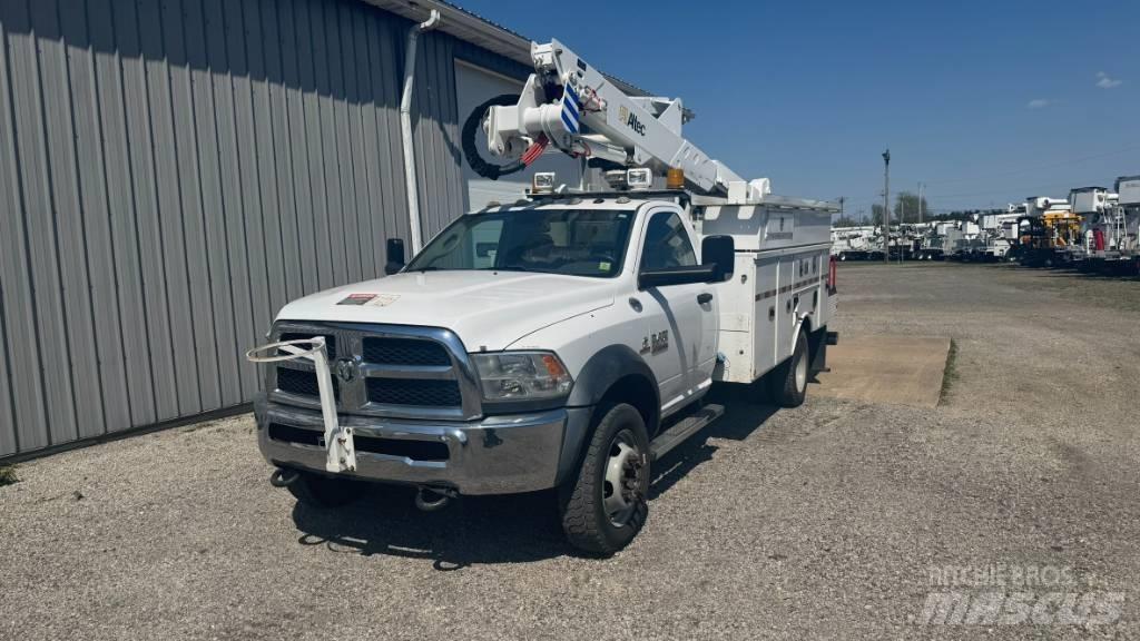 RAM 5500 Bilmontert lift