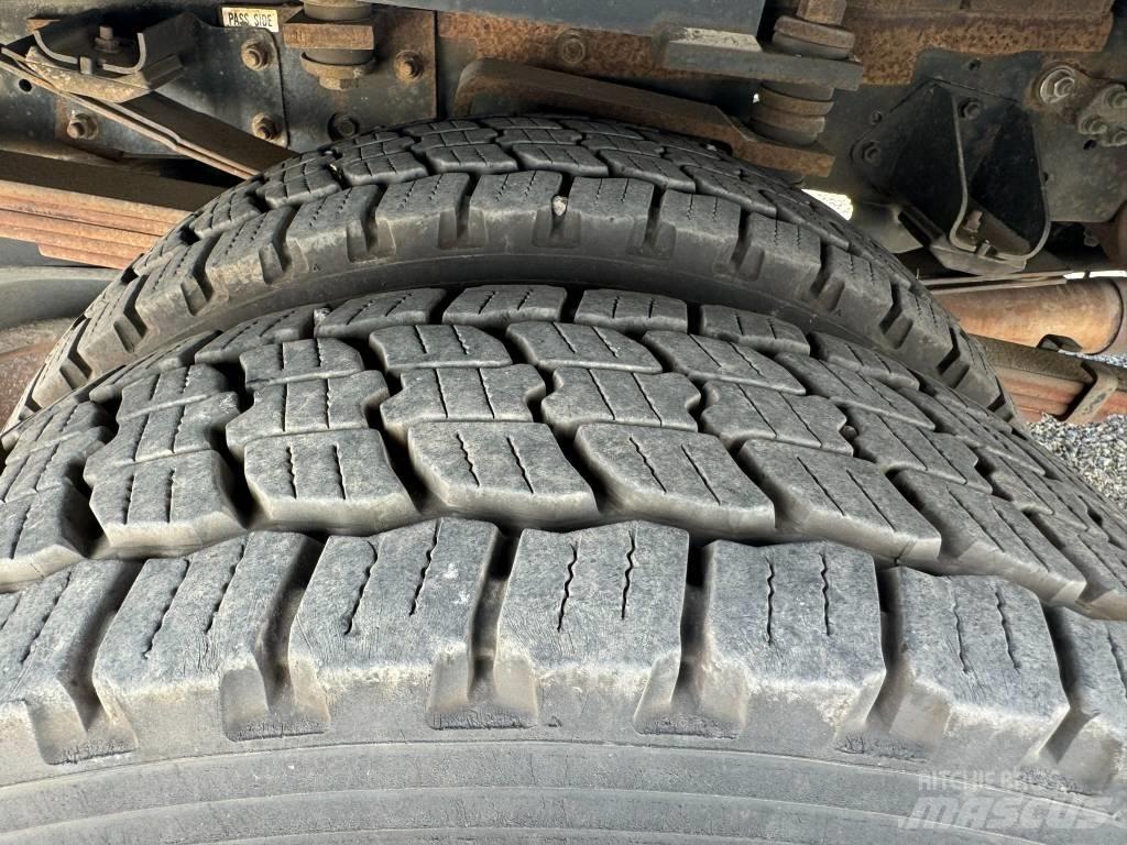RAM 5500 Bilmontert lift