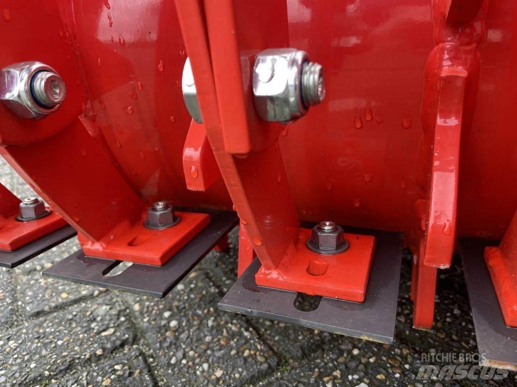 Kuhn HRB303D Jordforbredningsutstyr