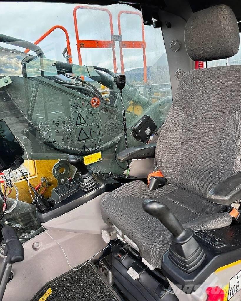 Volvo EC 480 E L Beltegraver