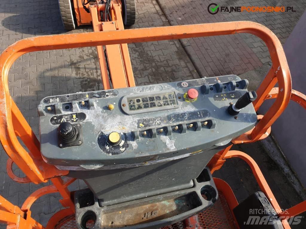 JLG E 300 AJP Leddede bomlifter