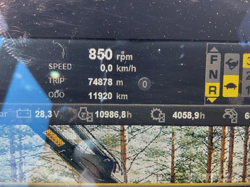 Ponsse BUFFALO 8W Lassbærere