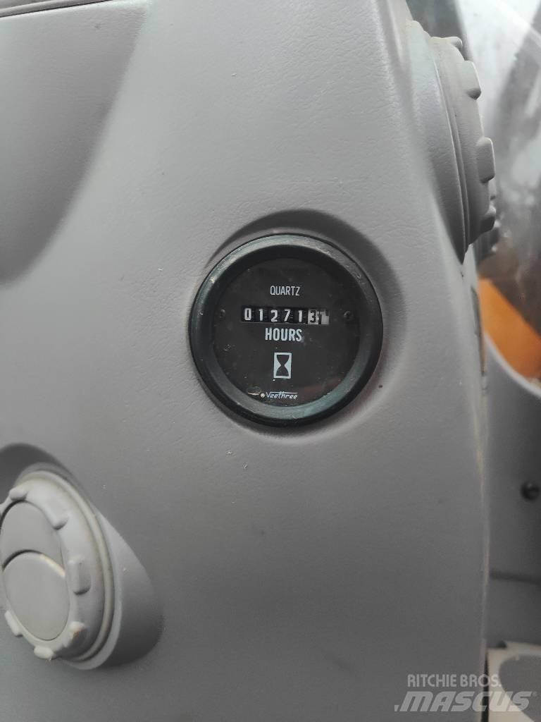 Volvo ECR 235 C L Beltegraver