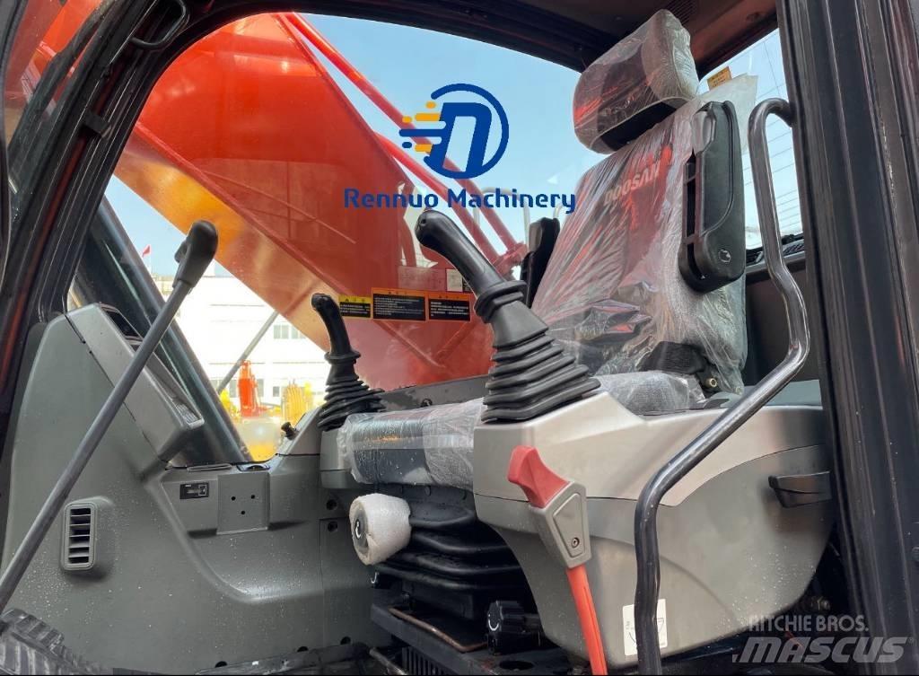 Doosan DX 300 Beltegraver