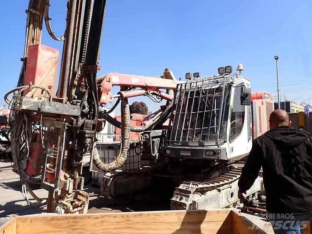 Sandvik DX800 Borerigger